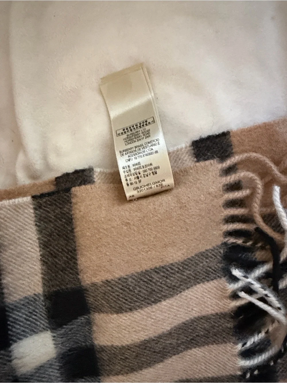 Burberry Classic Check Cashmere Scarf in Beige, Black, White, Red